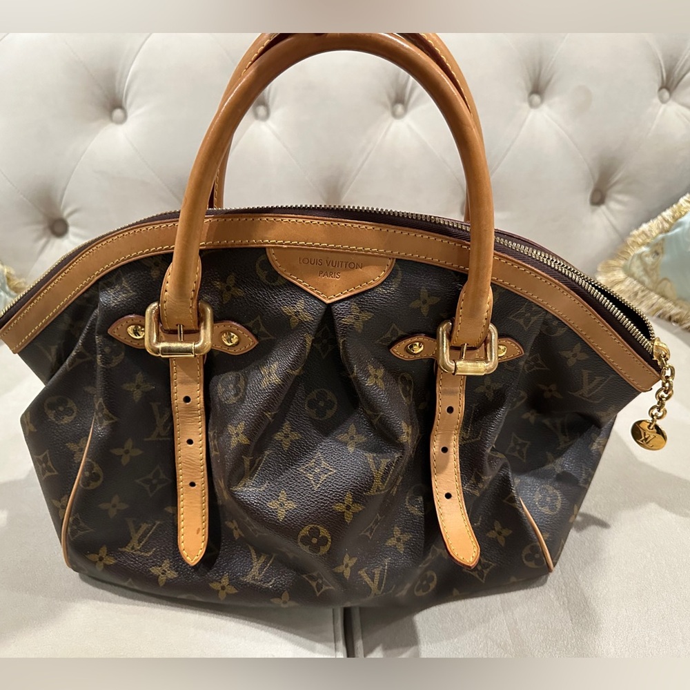 LOUIS VUITTON Monogram Tivoli PM Handbag